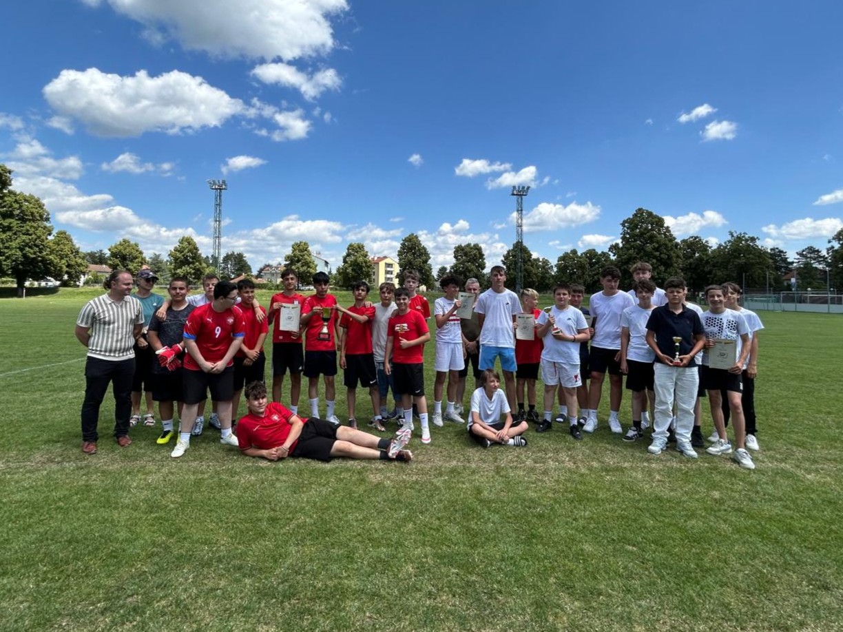 "Völkerball und Fußball" - Turnier